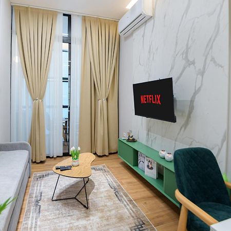 Lux Holidays Durrës Exterior foto
