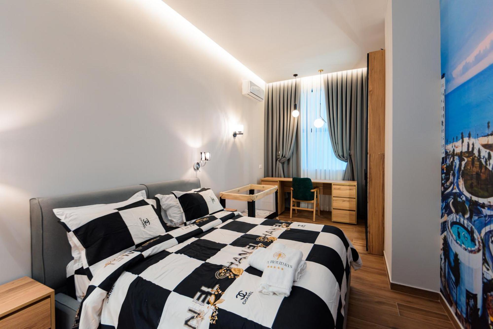 Lux Holidays Durrës Exterior foto